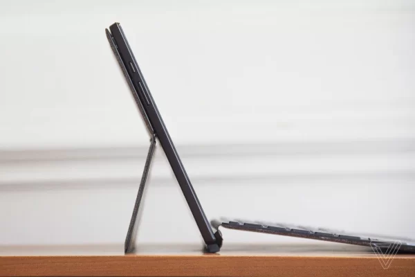 Laptop tiết kiệm tốt nhất 2022 – Asus Chromebook Flip CX5 – 12.000.000 đ